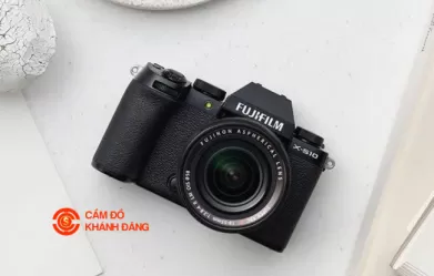 Cầm máy ảnh phường 7
