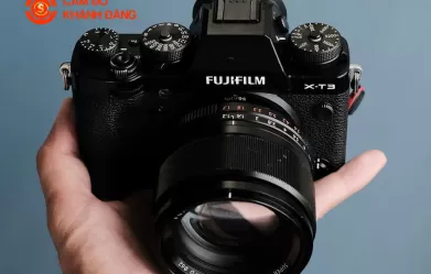 Cầm máy ảnh phường 13