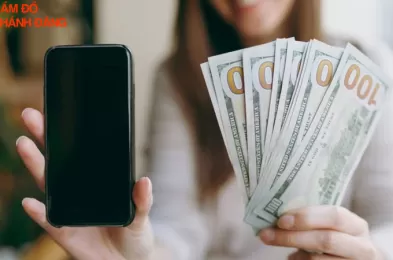 Cầm điện thoại không giữ máy