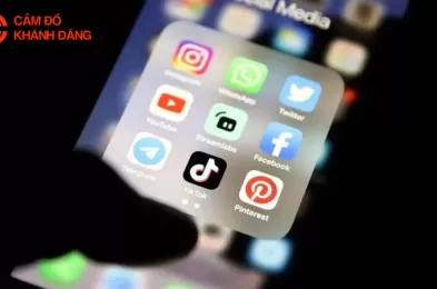 Cầm điện thoại không giấy tờ