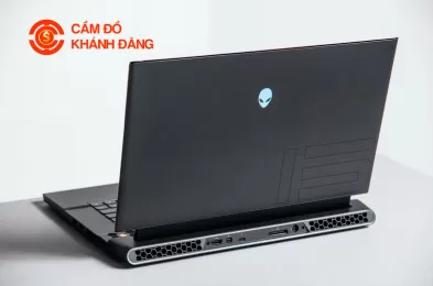 Cầm laptop gaming được bao nhiêu tiền?