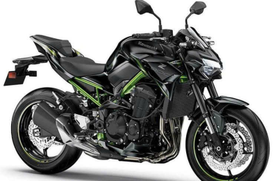 Cầm mô tô Kawasaki uy tín