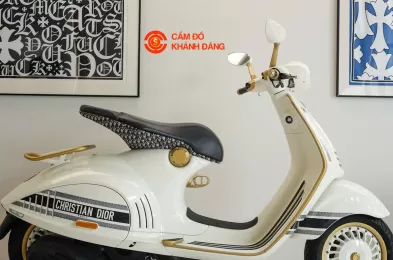 Cầm xe máy phường Chợ Quán nhận tiền trong ngày