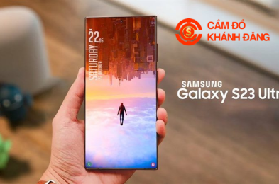 Cầm điện thoại Samsung giá cao