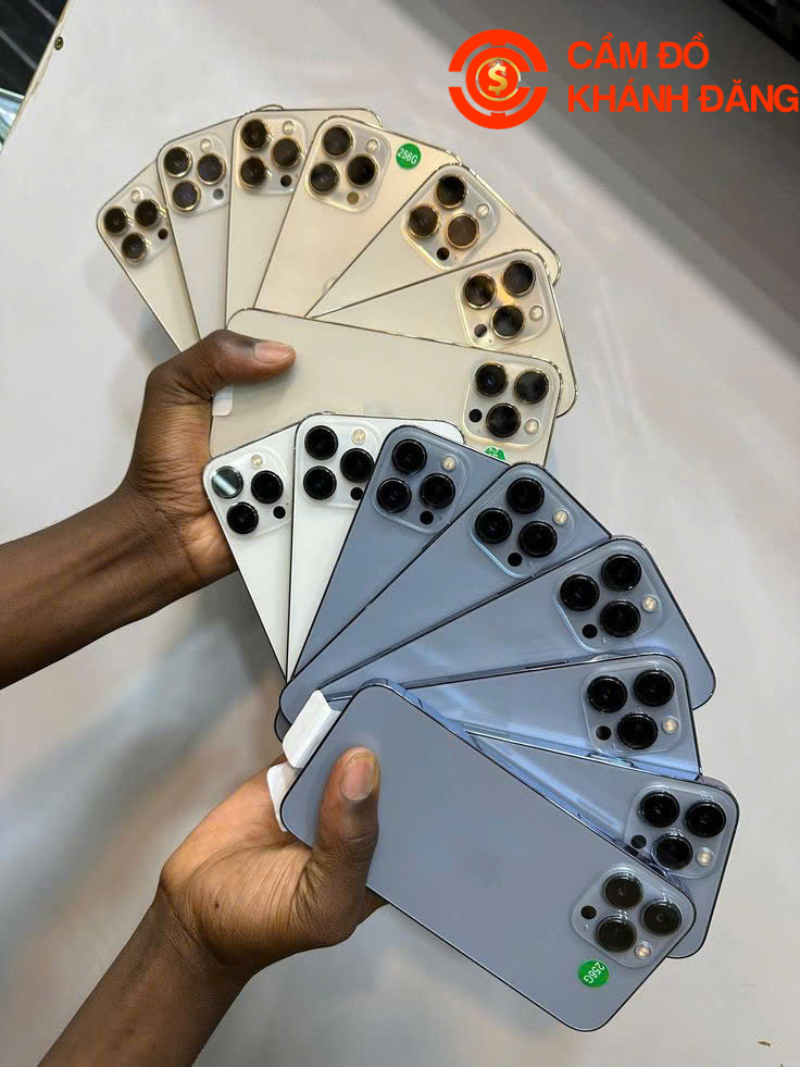 Cầm iPhone 13 Pro Max được bao nhiêu tiền?