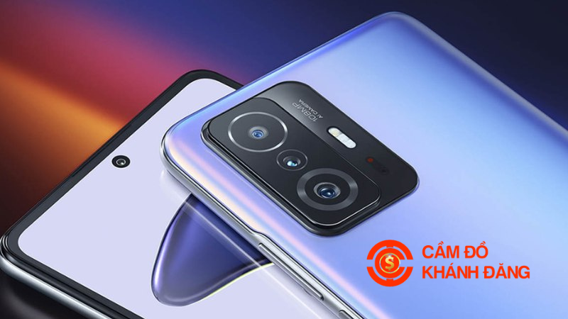 Cầm điện thoại iPhone gần đây giá tốt