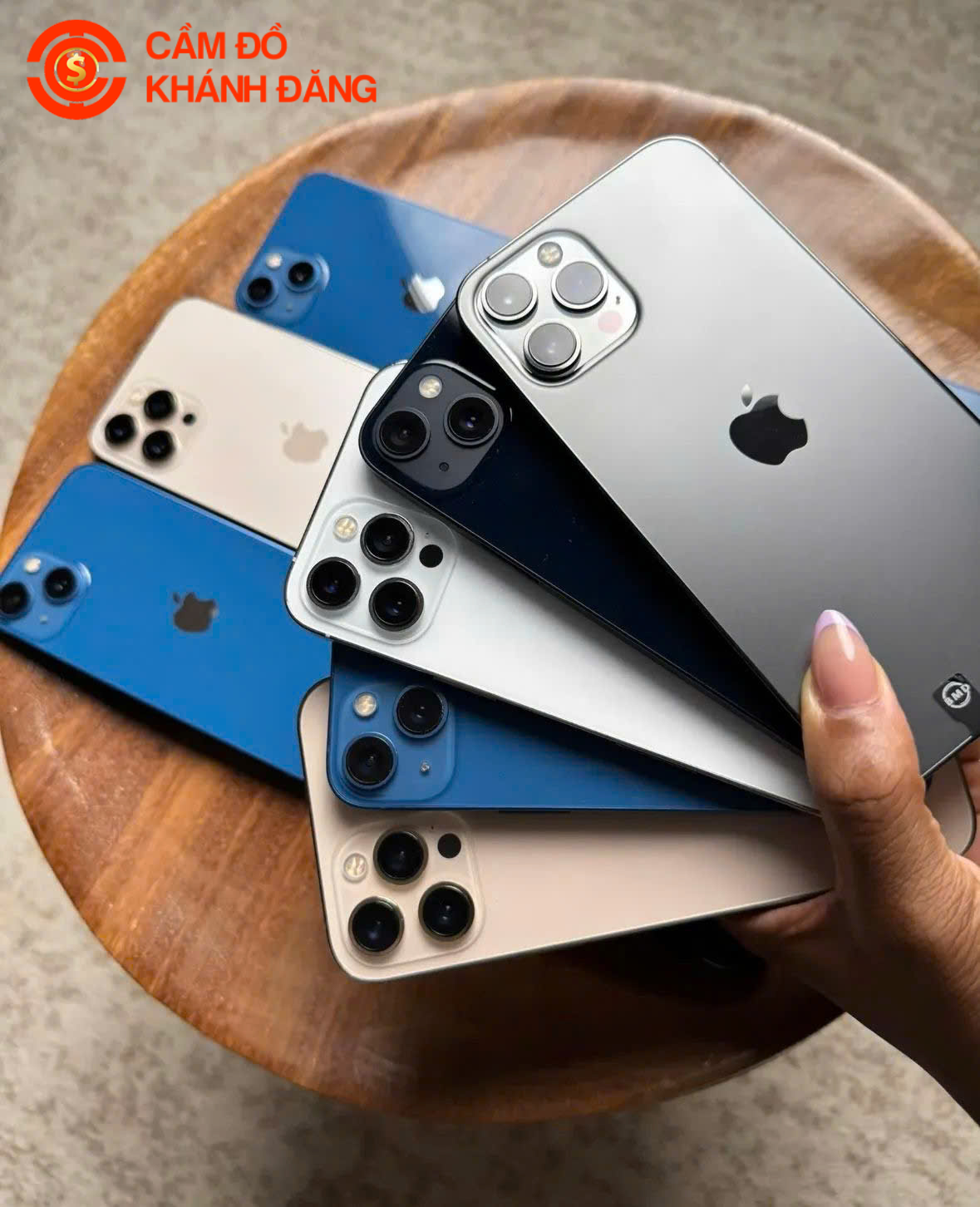 Cầm điện thoại phường Tân Định