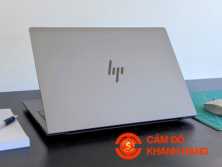 Cầm laptop cấu hình cao lãi thấp