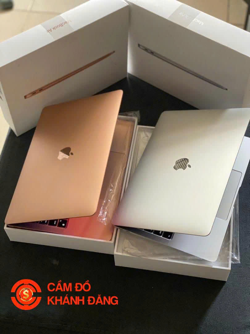 Cầm MacBook giá cao nhất