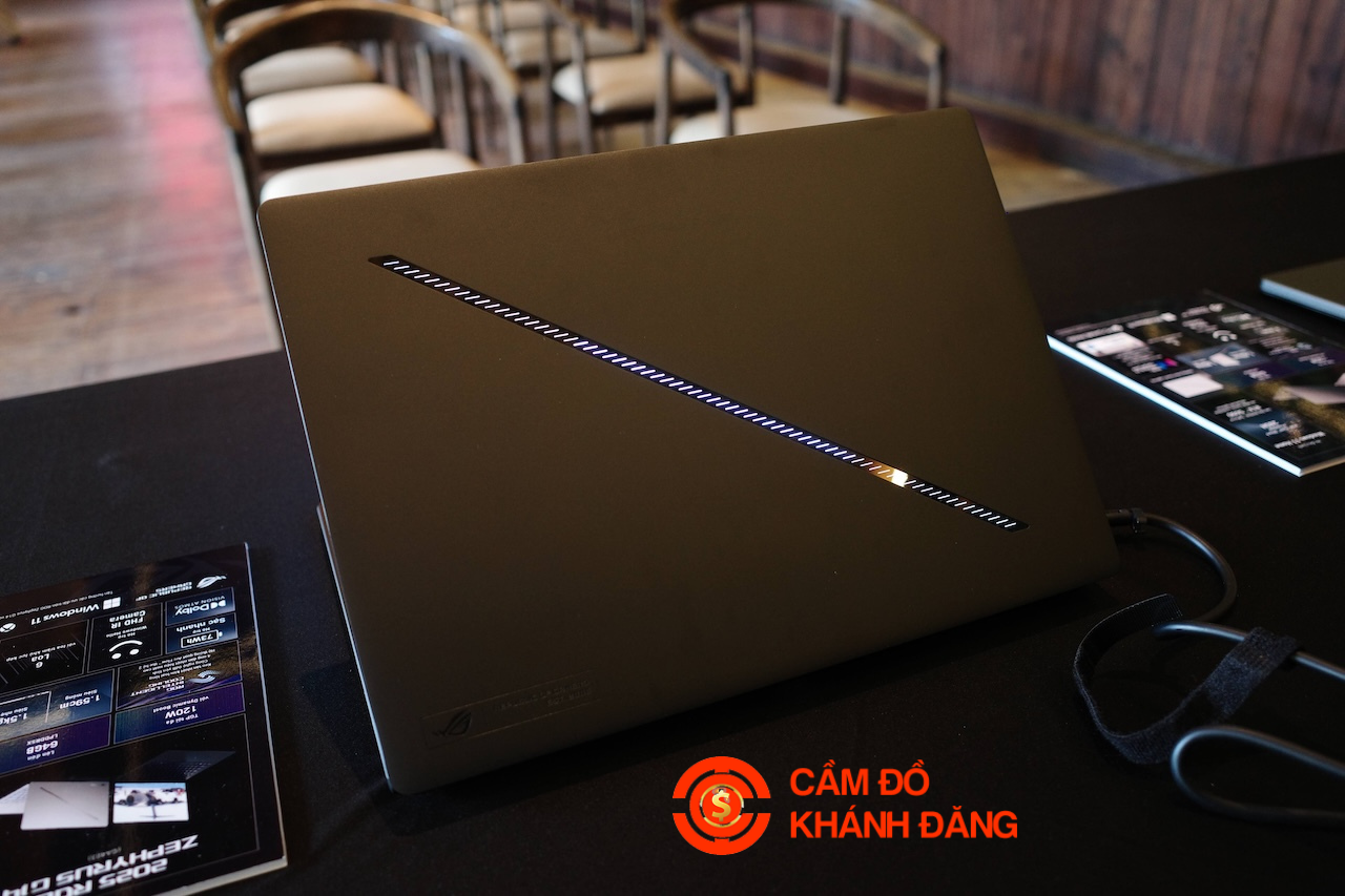 Cầm Laptop Xã Tân Nhựt