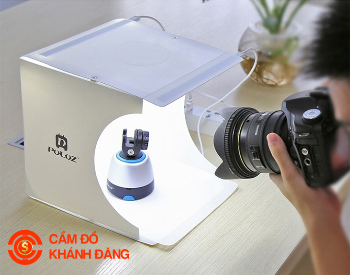 Cầm Máy Ảnh Phường Diên Hồng