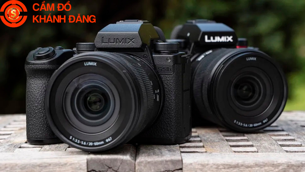 Cầm Máy Ảnh Phường An Nhơn