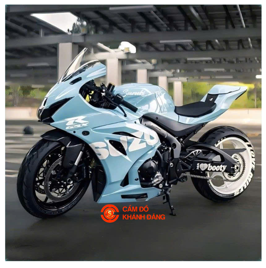 Cầm motor xã Hưng Long