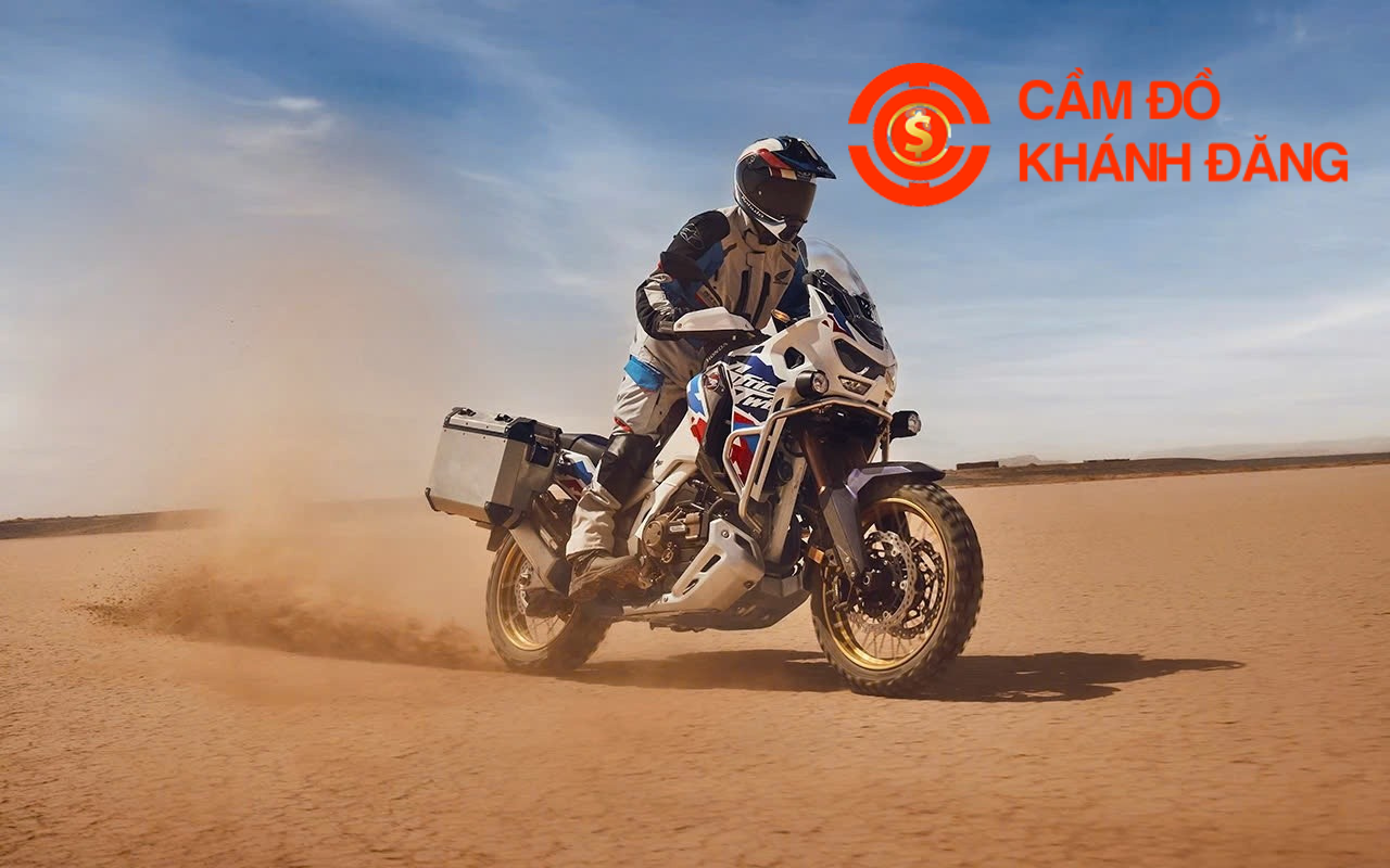 Cầm mô tô ở đâu an toàn tuyệt đối