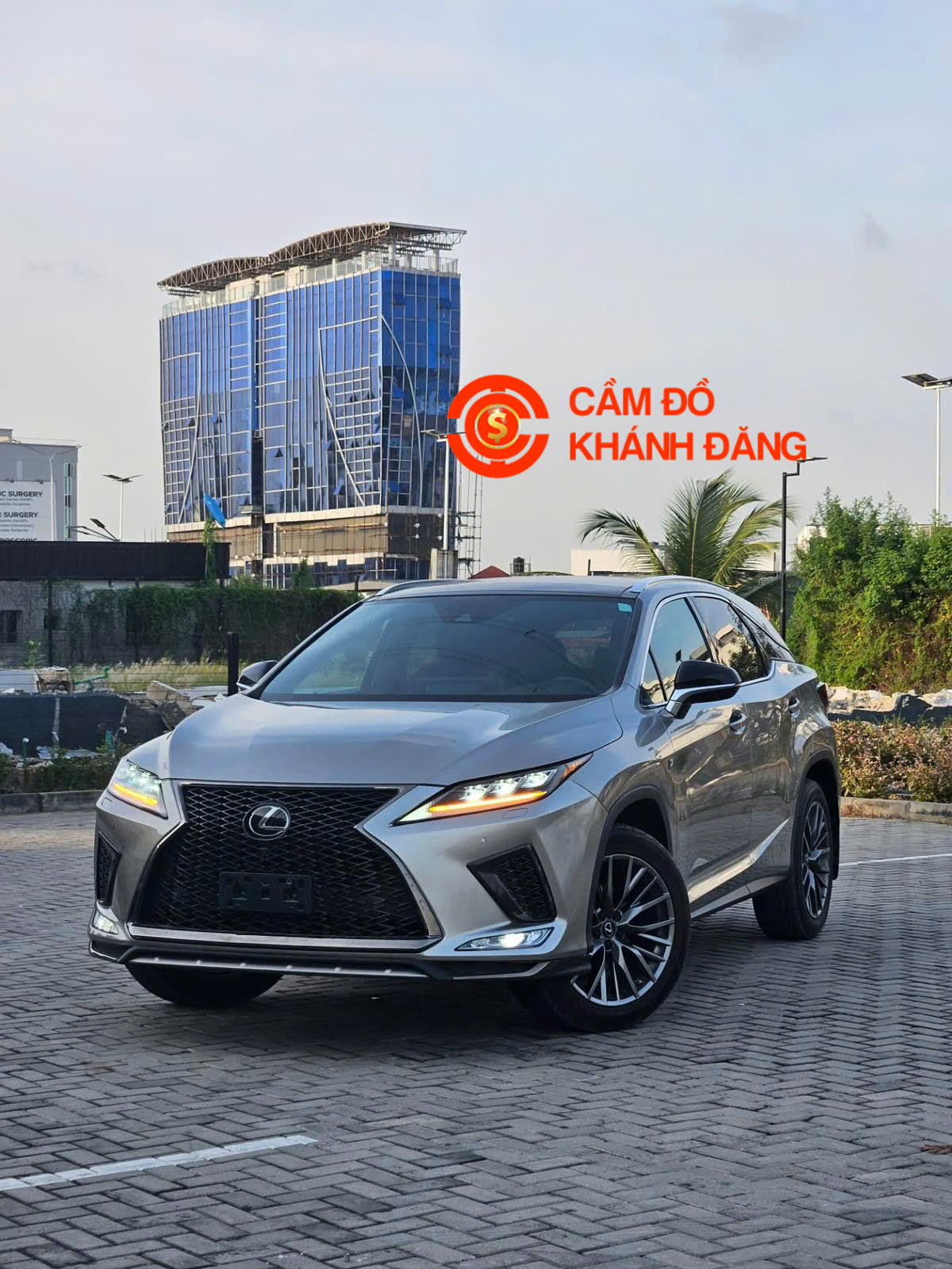 Xe bị trầy xước có cầm được không?