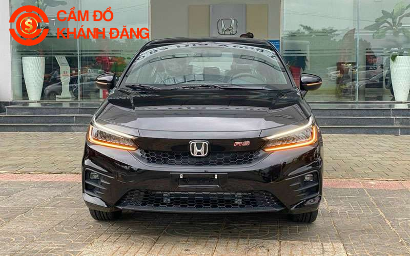 Cầm ô tô cuối tuần có làm việc không?