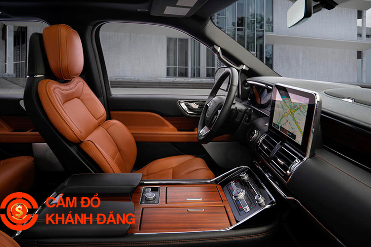 Cầm ô tô phường Bến Thành