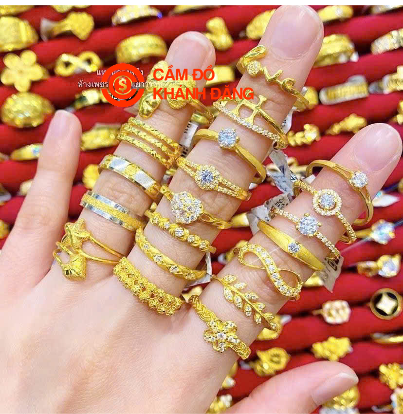 Cầm vàng 18K, 24K giá cao