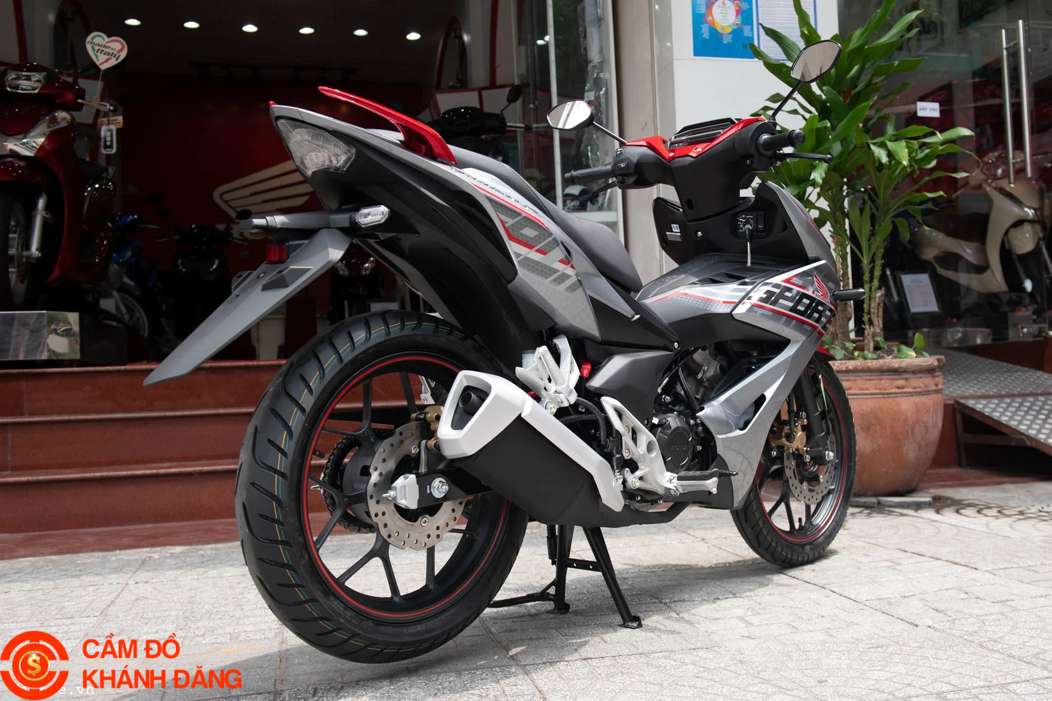 Cầm xe máy phường Chánh Hưng – nhận tiền trong 15 phút