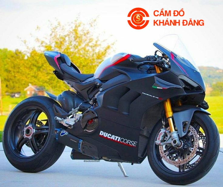 So sánh cầm xe và vay tín chấp