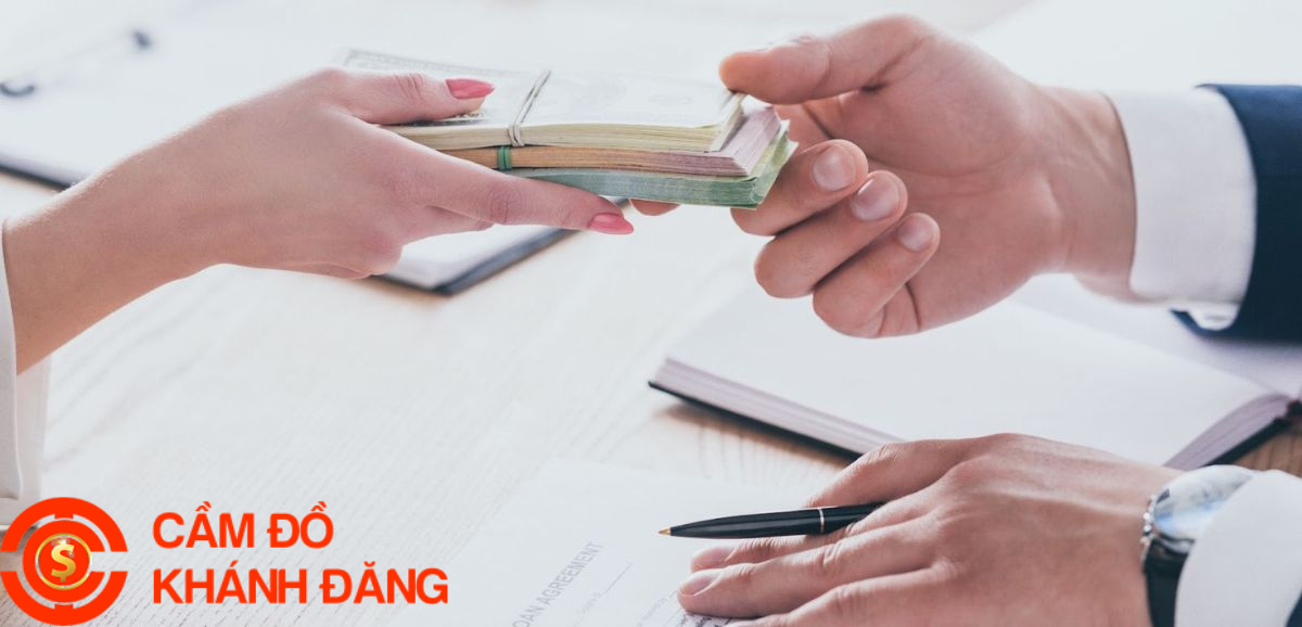 Nên chọn tiệm cầm đồ nào an toàn?