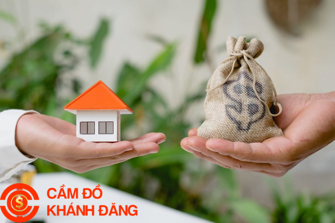 Cách kiểm tra giá trước khi mang đi cầm