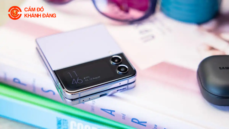 Cầm điện thoại quận 5 giá cao hơn thị trường