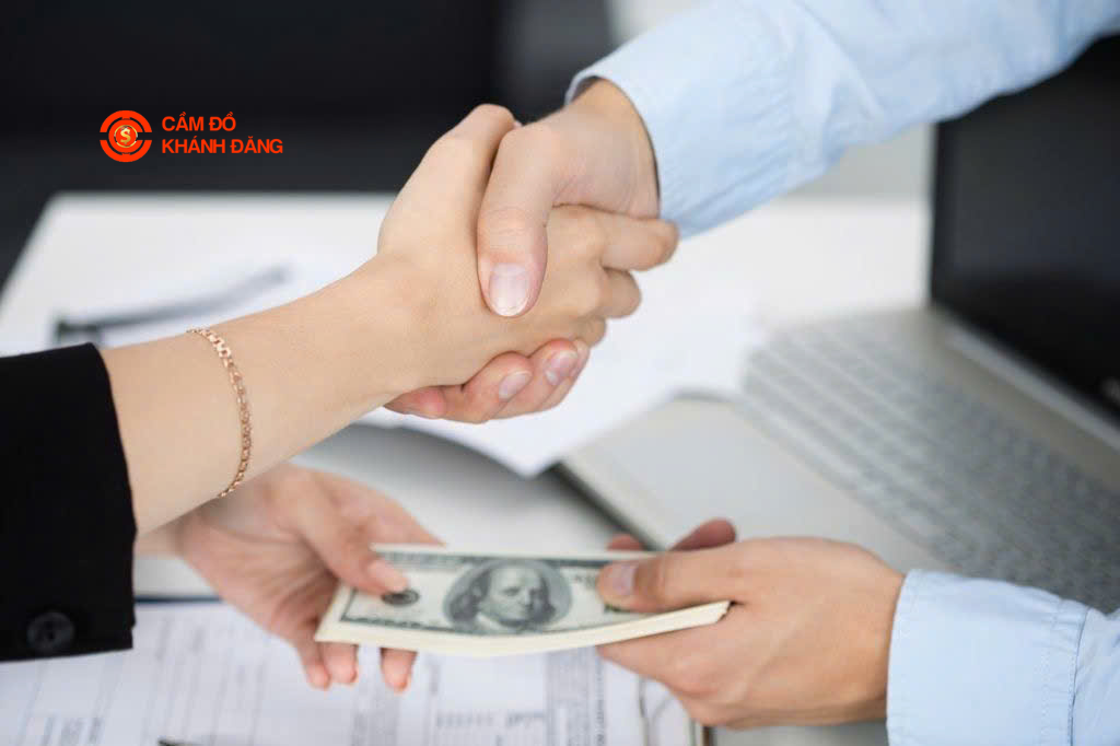 Cầm xe máy gần đây phường Bình Tiên nhận tiền ngay
