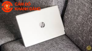 Cầm laptop gần đây không giữ máy, giải ngân ngay